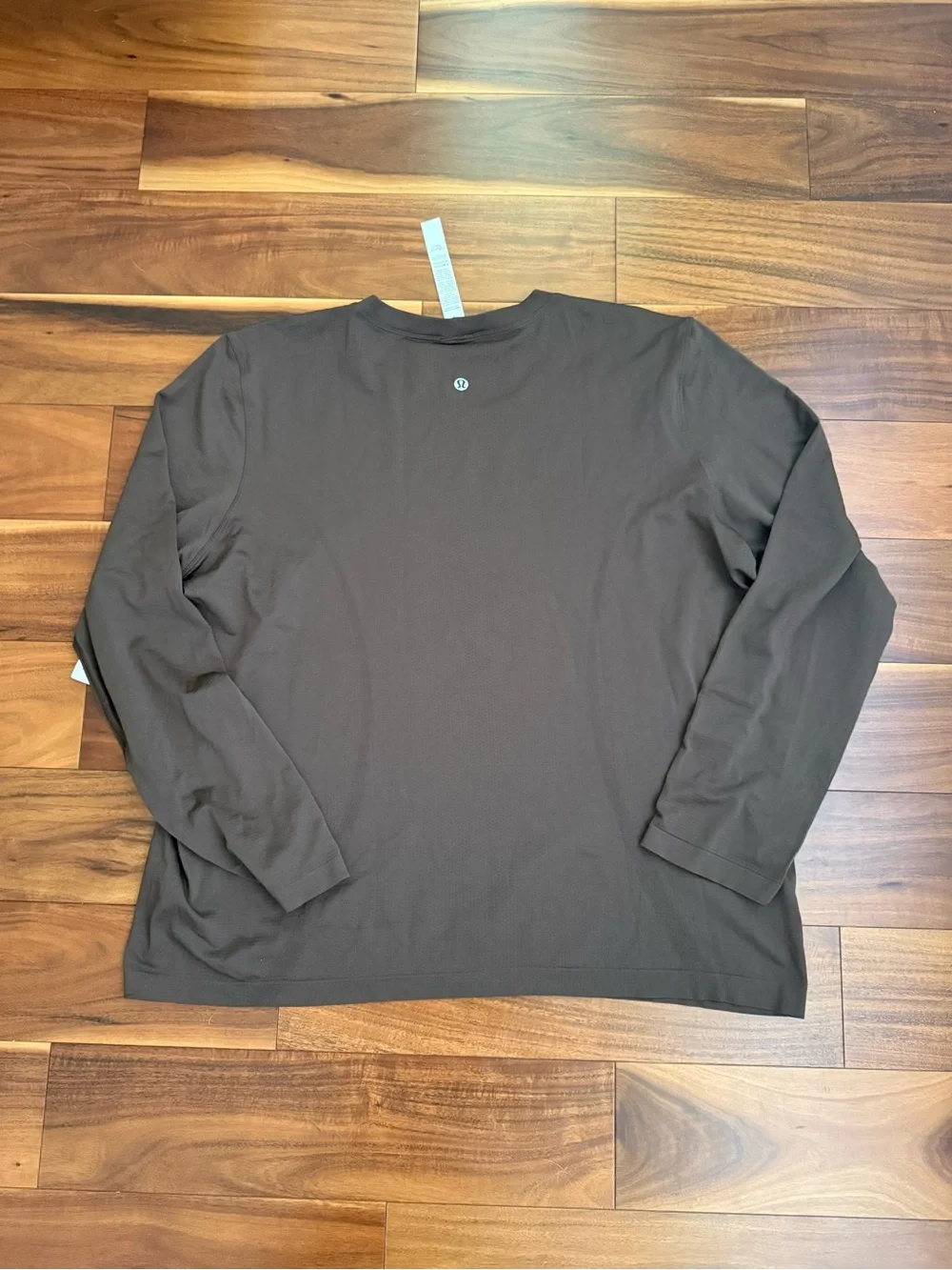Lululemon Swiftly Relaxed Long-Sleeve Shirt Hip Length Mahogany Muse Size 12